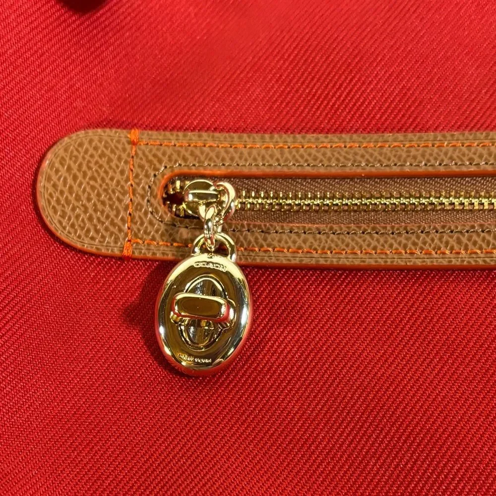 COACH Sawyer Red Crossbody - Picture 4 of 11